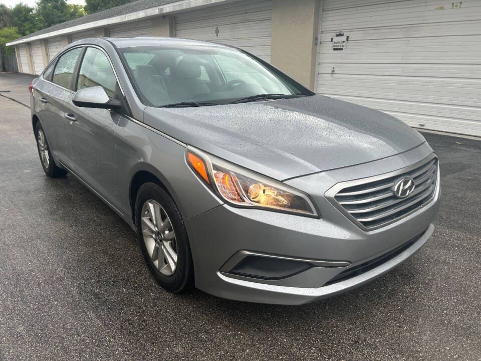 hyundai sonata 2016 5NPE24AF8GH265613 image hyundai sonata 2016 5NPE24AF8GH265613 image
