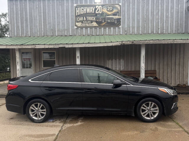 hyundai sonata 2016 5NPE24AFXGH306646 image hyundai sonata 2016 5NPE24AFXGH306646 image