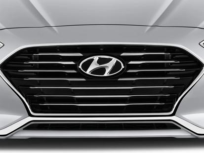 hyundai sonata 2019 5NPE34AF4KH747551 image hyundai sonata 2019 5NPE34AF4KH747551 image