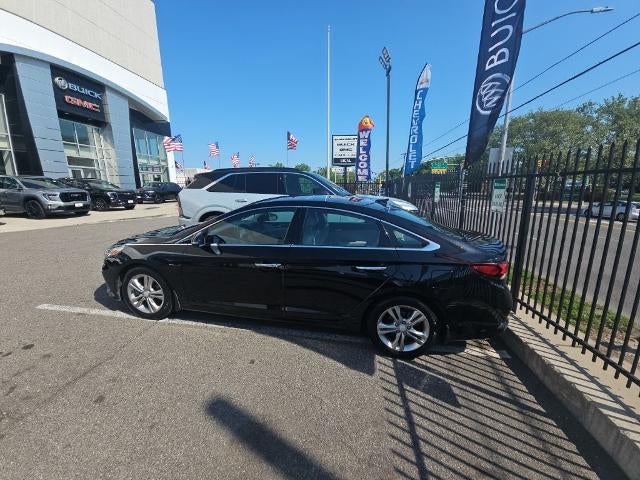 hyundai sonata 2019 5NPE34AF1KH735132 image hyundai sonata 2019 5NPE34AF1KH735132 image
