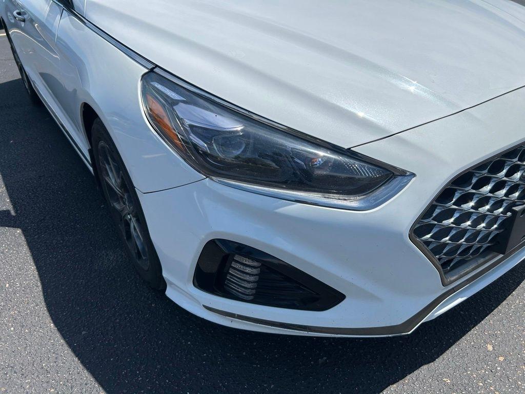 hyundai sonata 2019 5NPE34AB3KH798472 image hyundai sonata 2019 5NPE34AB3KH798472 image
