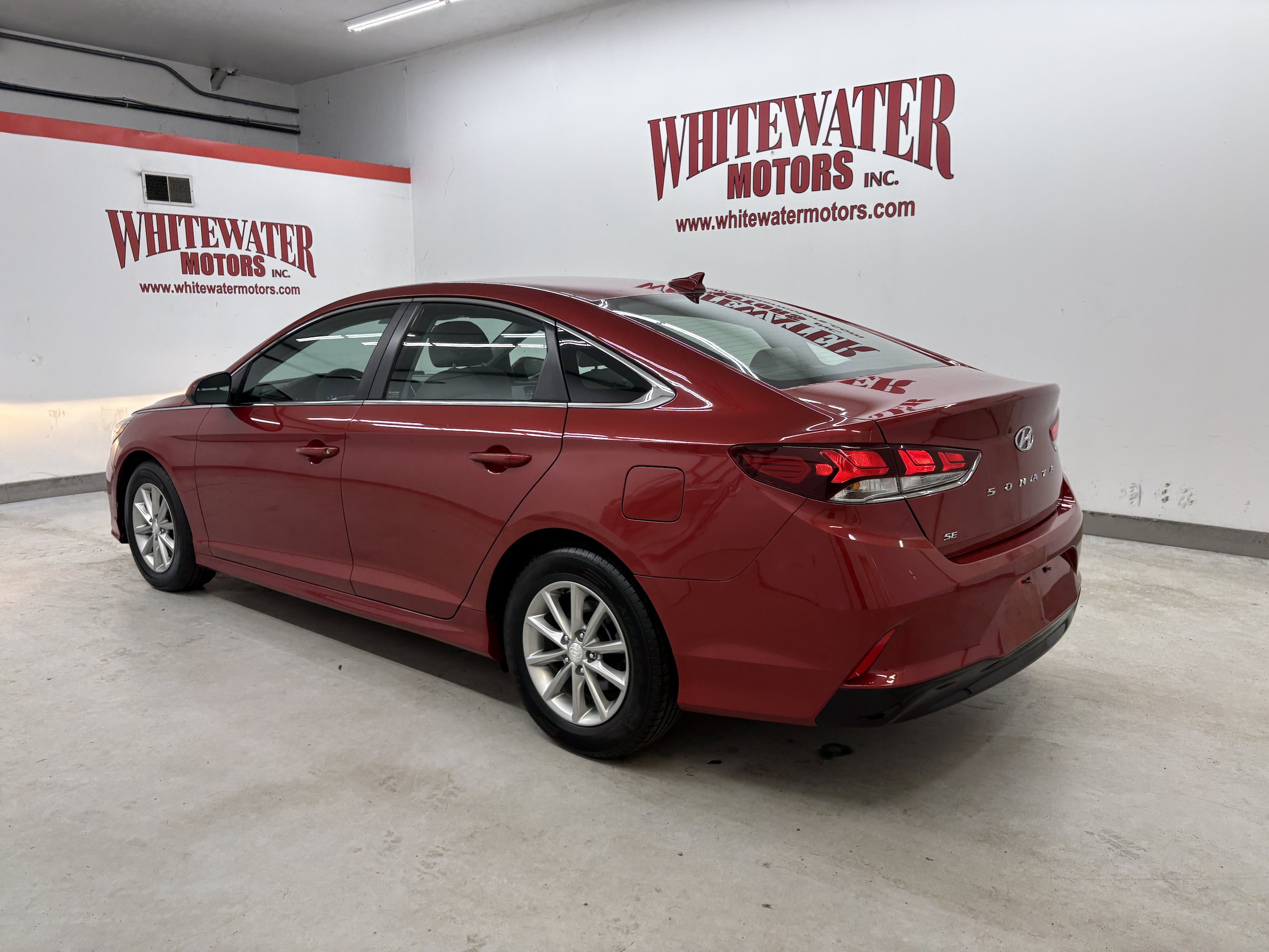hyundai sonata 2019 5NPE24AF0KH749168 image hyundai sonata 2019 5NPE24AF0KH749168 image