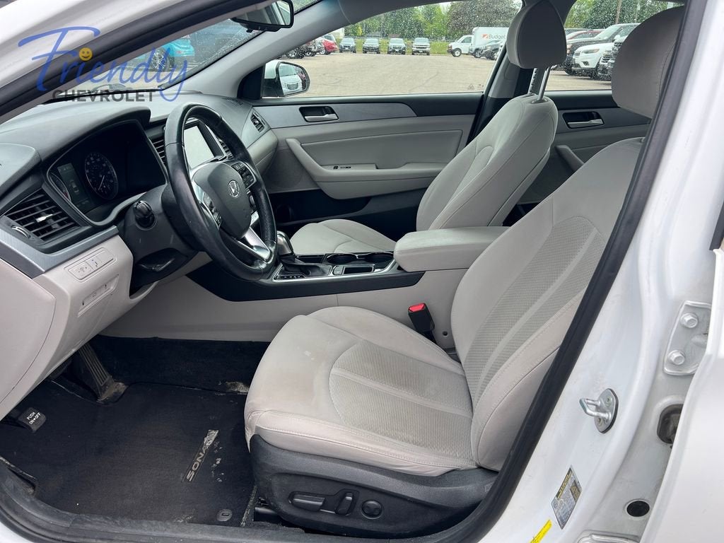 hyundai sonata 2019 5NPE34AF6KH772497 image hyundai sonata 2019 5NPE34AF6KH772497 image