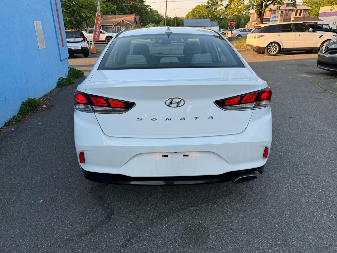 hyundai sonata 2019 5NPE34AF5KH811015 image hyundai sonata 2019 5NPE34AF5KH811015 image