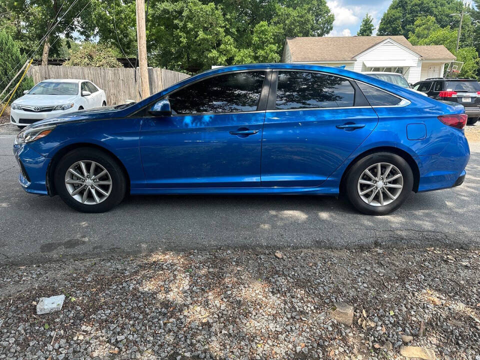 hyundai sonata 2019 5NPE24AF7KH737129 image hyundai sonata 2019 5NPE24AF7KH737129 image
