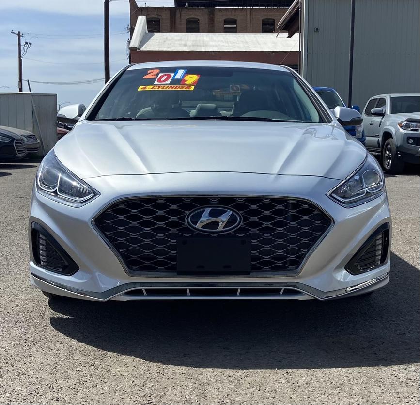 hyundai sonata 2019 5NPE34AF1KH797310 image hyundai sonata 2019 5NPE34AF1KH797310 image
