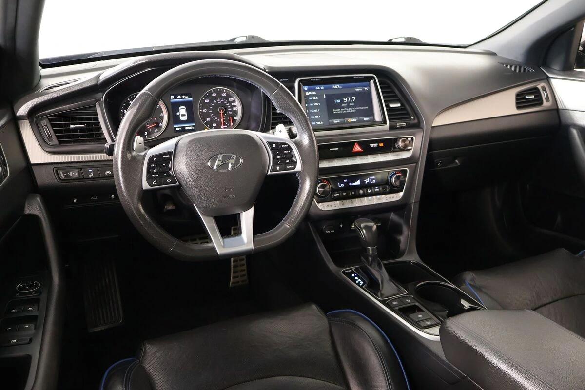 hyundai sonata 2019 5NPE34AB9KH787816 image hyundai sonata 2019 5NPE34AB9KH787816 image