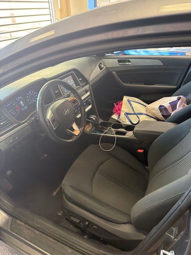hyundai sonata 2019 5NPE34AF1KH801856 image hyundai sonata 2019 5NPE34AF1KH801856 image