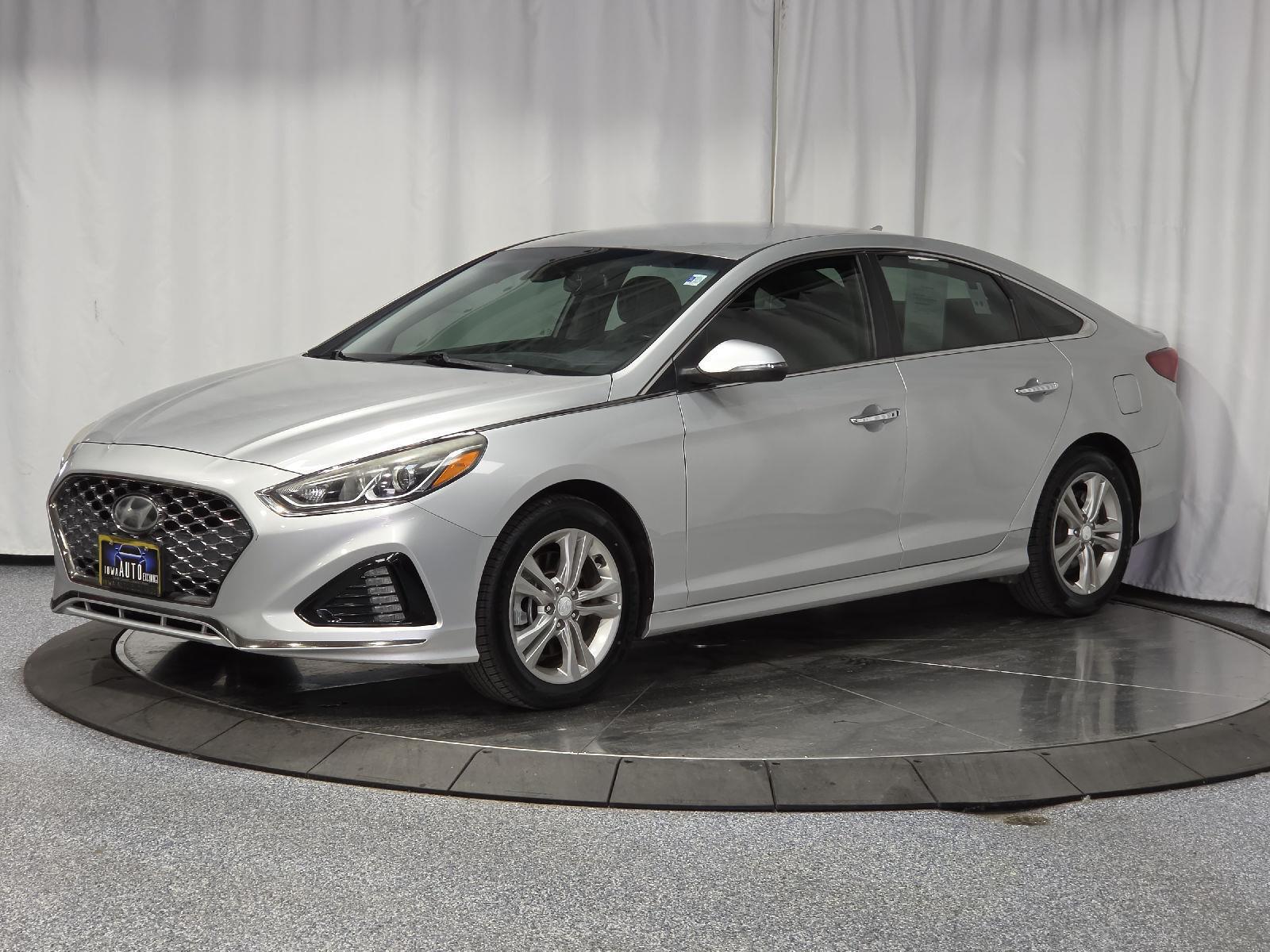 hyundai sonata 2019 5NPE34AF1KH775520 image hyundai sonata 2019 5NPE34AF1KH775520 image