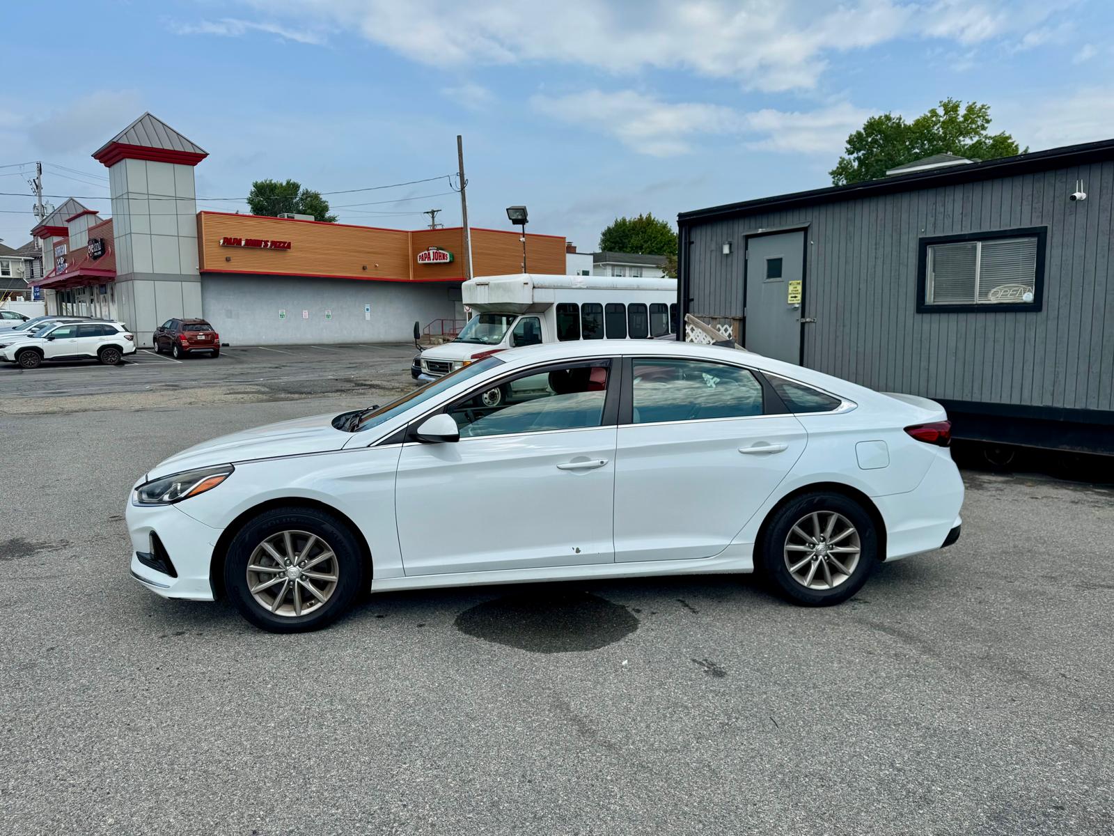 hyundai sonata 2018 5NPE24AFXJH653417 image hyundai sonata 2018 5NPE24AFXJH653417 image
