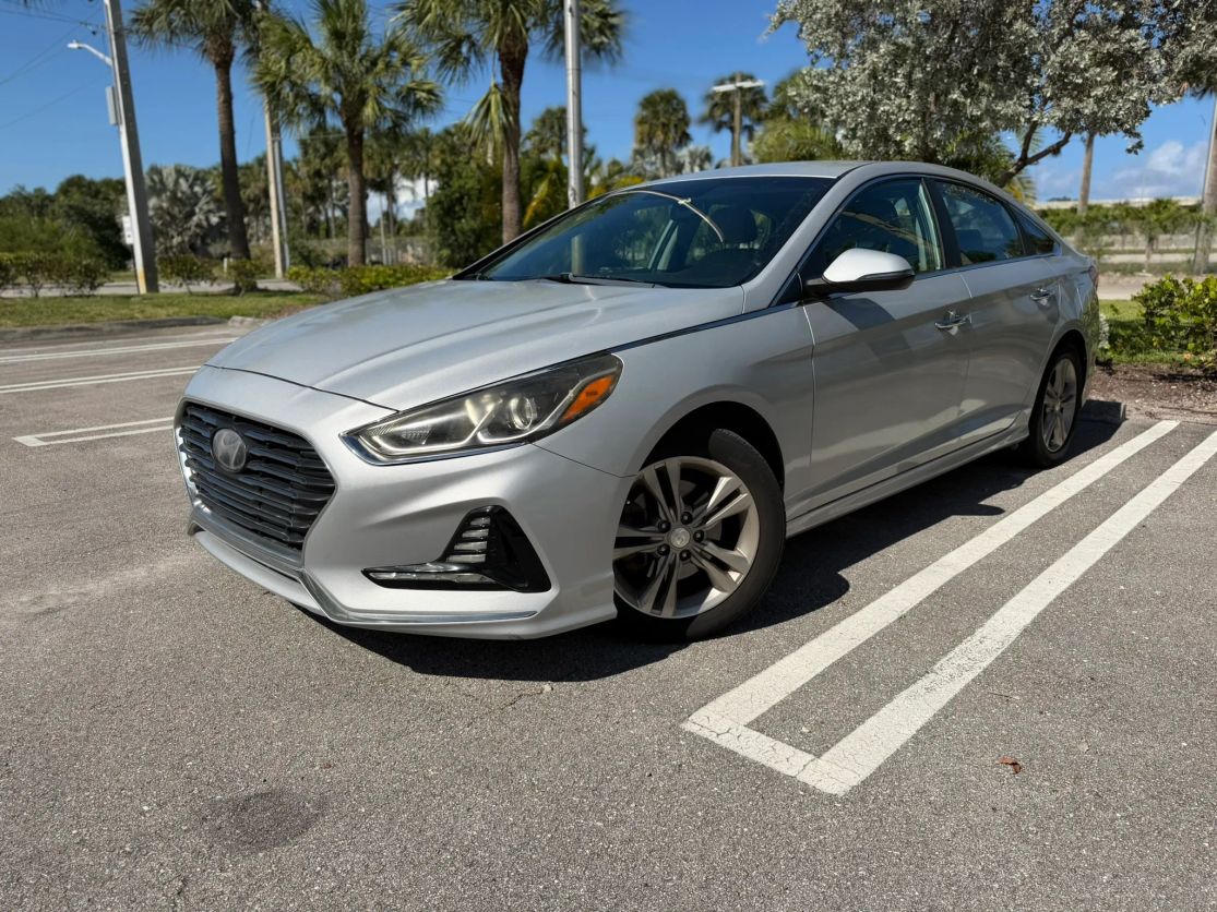 hyundai sonata 2018 5NPE34AF8JH637021 image hyundai sonata 2018 5NPE34AF8JH637021 image