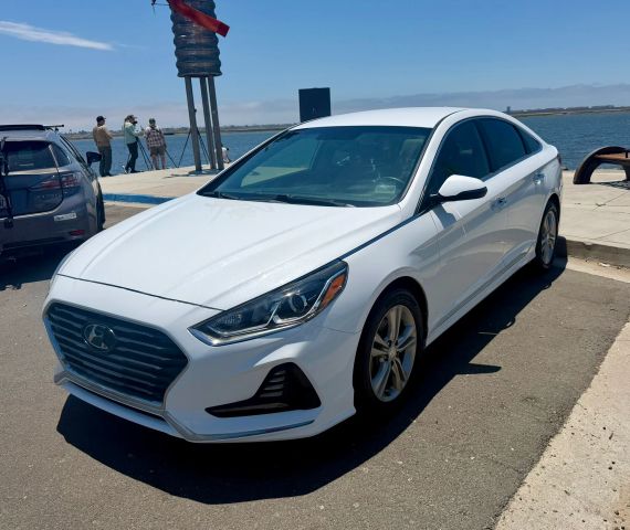 hyundai sonata 2018 5NPE34AF0JH667968 image hyundai sonata 2018 5NPE34AF0JH667968 image