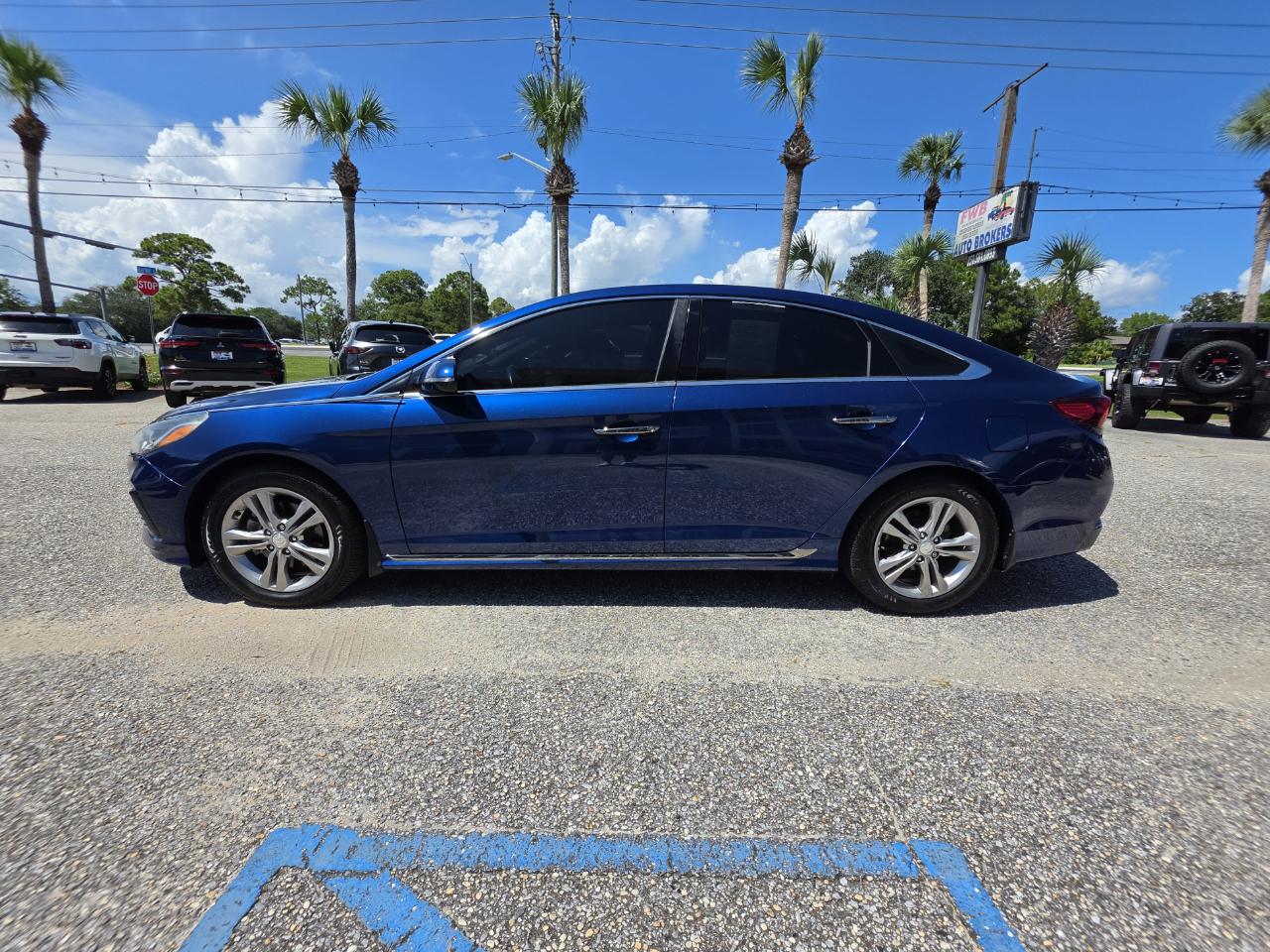 hyundai sonata 2018 5NPE34AF4JH717870 image hyundai sonata 2018 5NPE34AF4JH717870 image