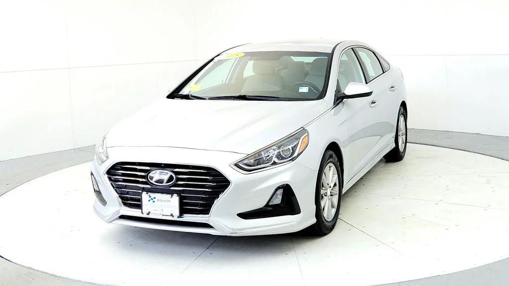 hyundai sonata 2018 5NPE24AF3JH707933 image hyundai sonata 2018 5NPE24AF3JH707933 image