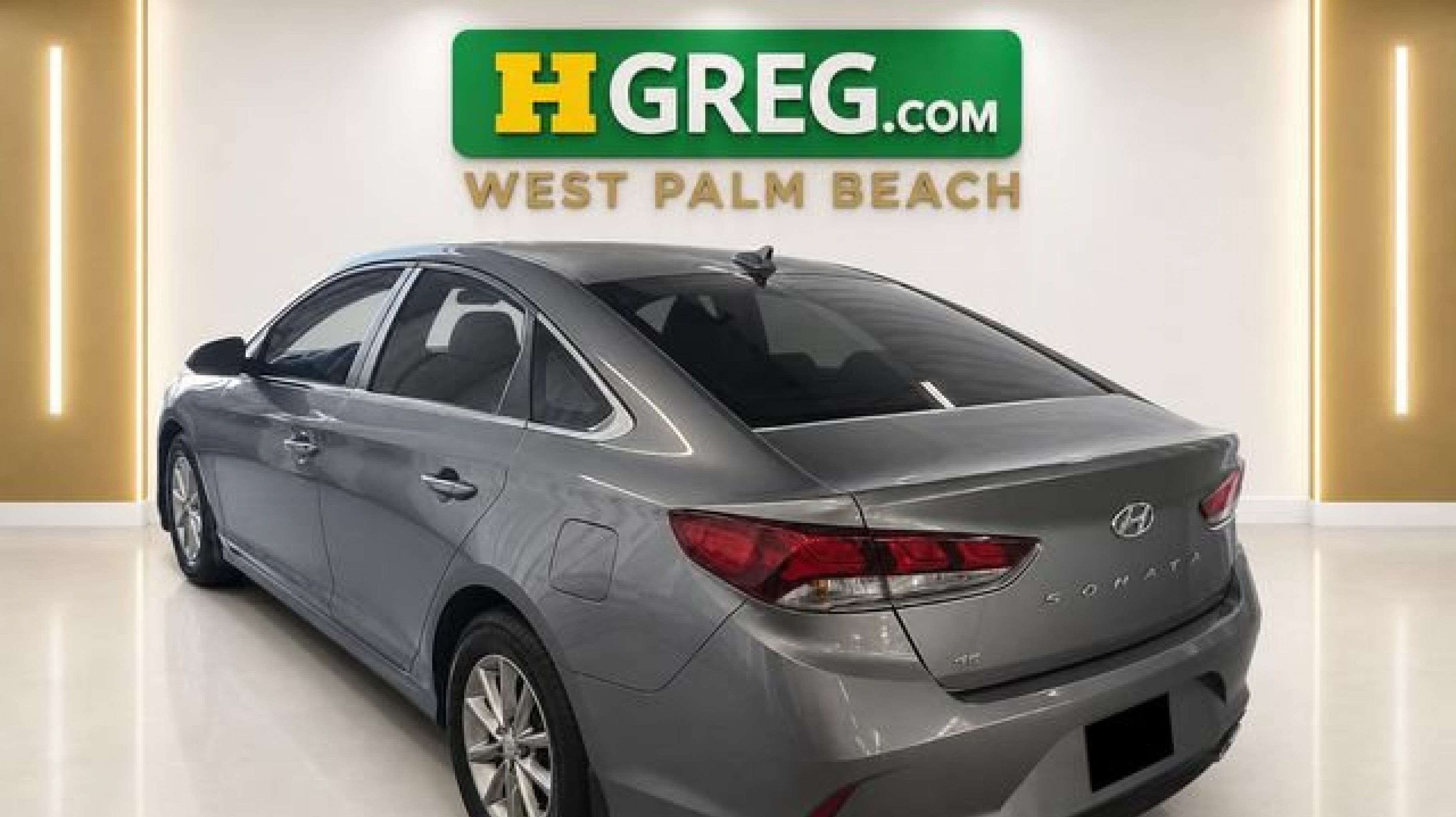 hyundai sonata 2018 5NPE24AF6JH709501 image hyundai sonata 2018 5NPE24AF6JH709501 image