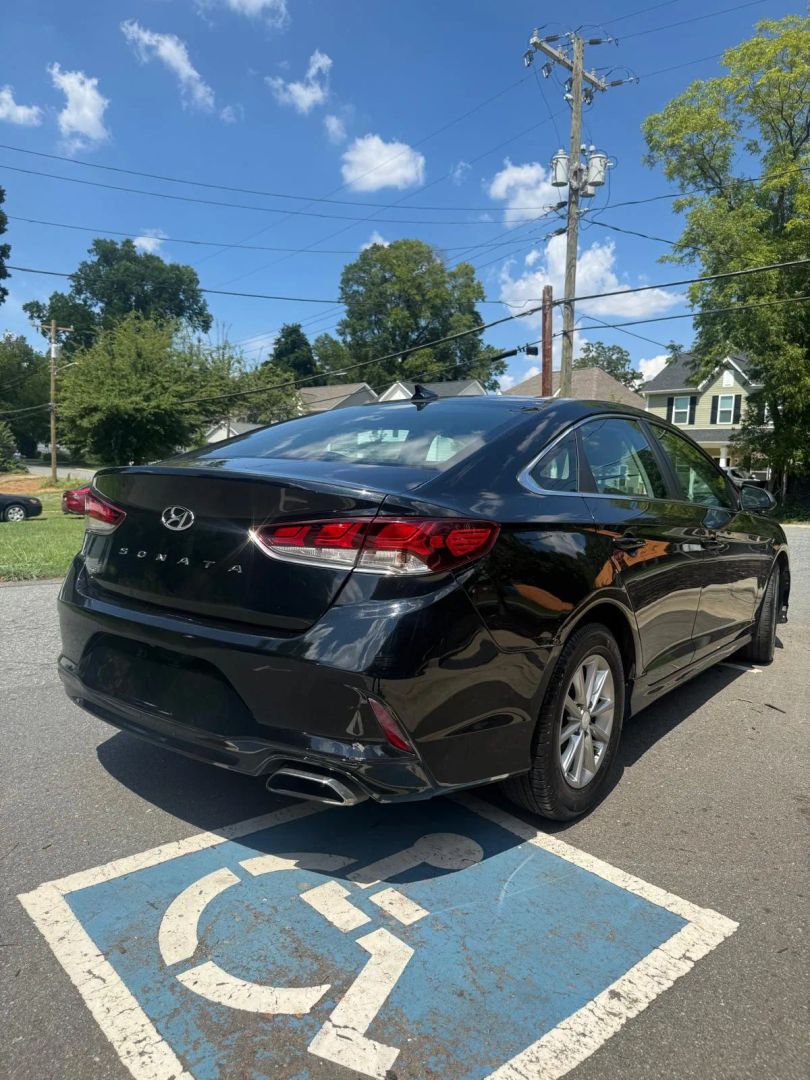 hyundai sonata 2018 5NPE24AF6JH665211 image hyundai sonata 2018 5NPE24AF6JH665211 image