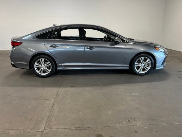 hyundai sonata 2018 5NPE34AF1JH680082 image hyundai sonata 2018 5NPE34AF1JH680082 image