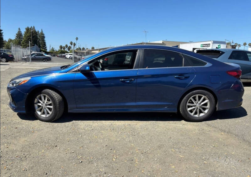 hyundai sonata 2018 5NPE24AF5JH615741 image hyundai sonata 2018 5NPE24AF5JH615741 image