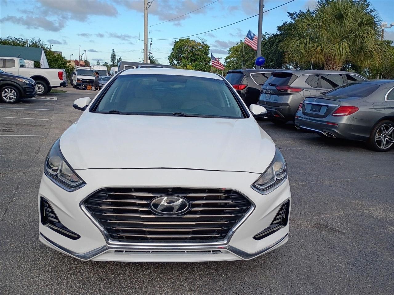 hyundai sonata 2018 5NPE34AFXJH662373 image hyundai sonata 2018 5NPE34AFXJH662373 image