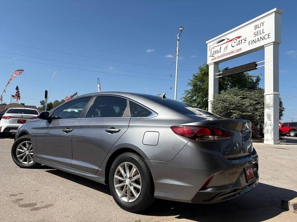 hyundai sonata 2018 5NPE24AF3JH631789 image hyundai sonata 2018 5NPE24AF3JH631789 image
