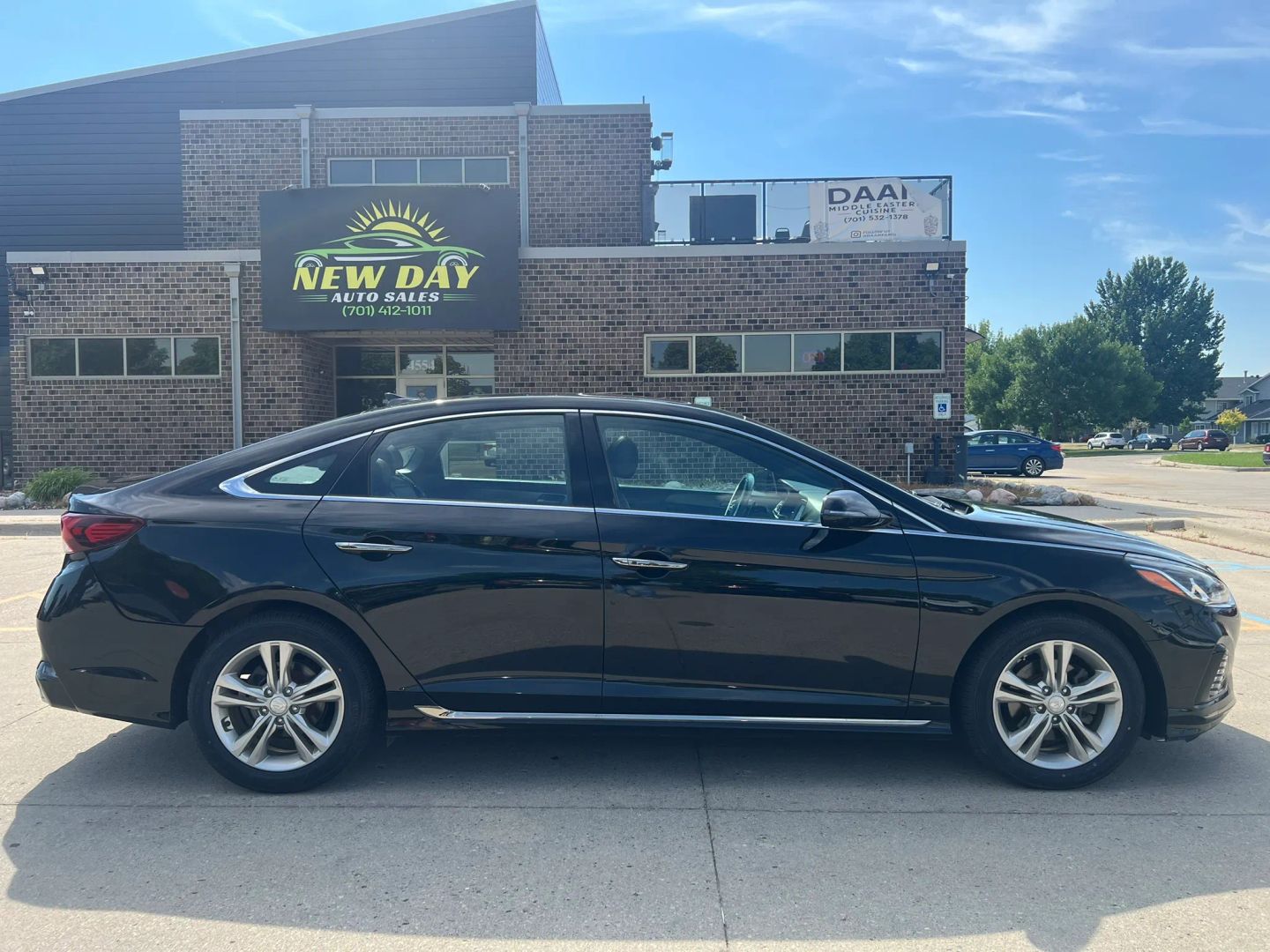 hyundai sonata 2018 5NPE34AF9JH693243 image hyundai sonata 2018 5NPE34AF9JH693243 image