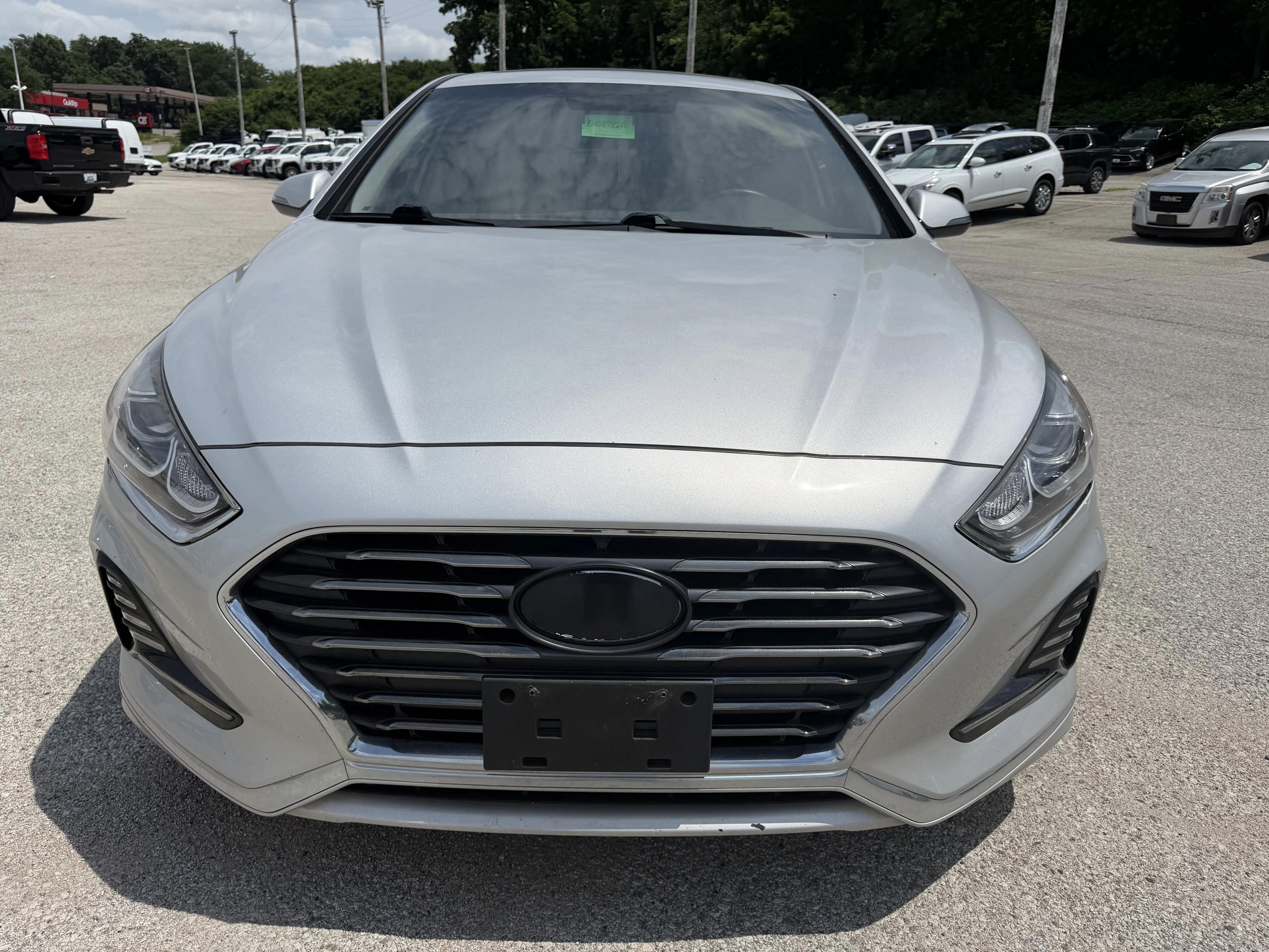 hyundai sonata 2018 5NPE34AF3JH659606 image hyundai sonata 2018 5NPE34AF3JH659606 image