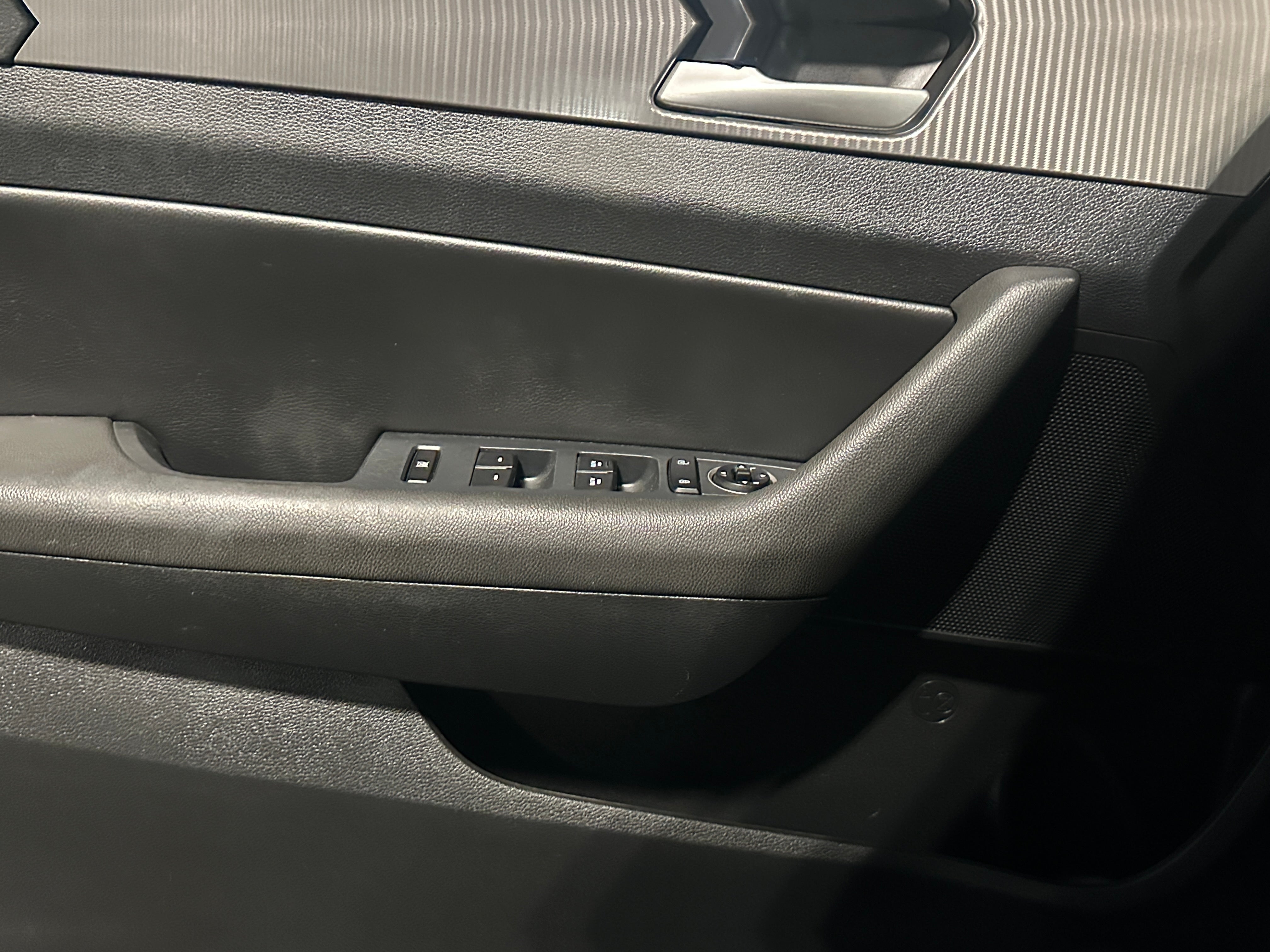hyundai sonata 2018 5NPE34AF4JH680108 image hyundai sonata 2018 5NPE34AF4JH680108 image