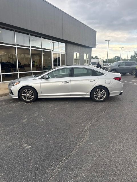 hyundai sonata 2018 5NPE34AFXJH642088 image hyundai sonata 2018 5NPE34AFXJH642088 image