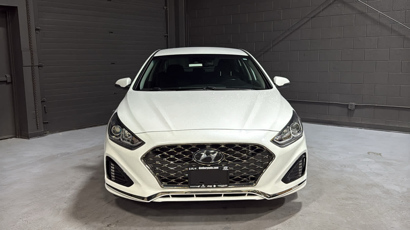 hyundai sonata 2018 5NPE34AF3JH713003 image hyundai sonata 2018 5NPE34AF3JH713003 image