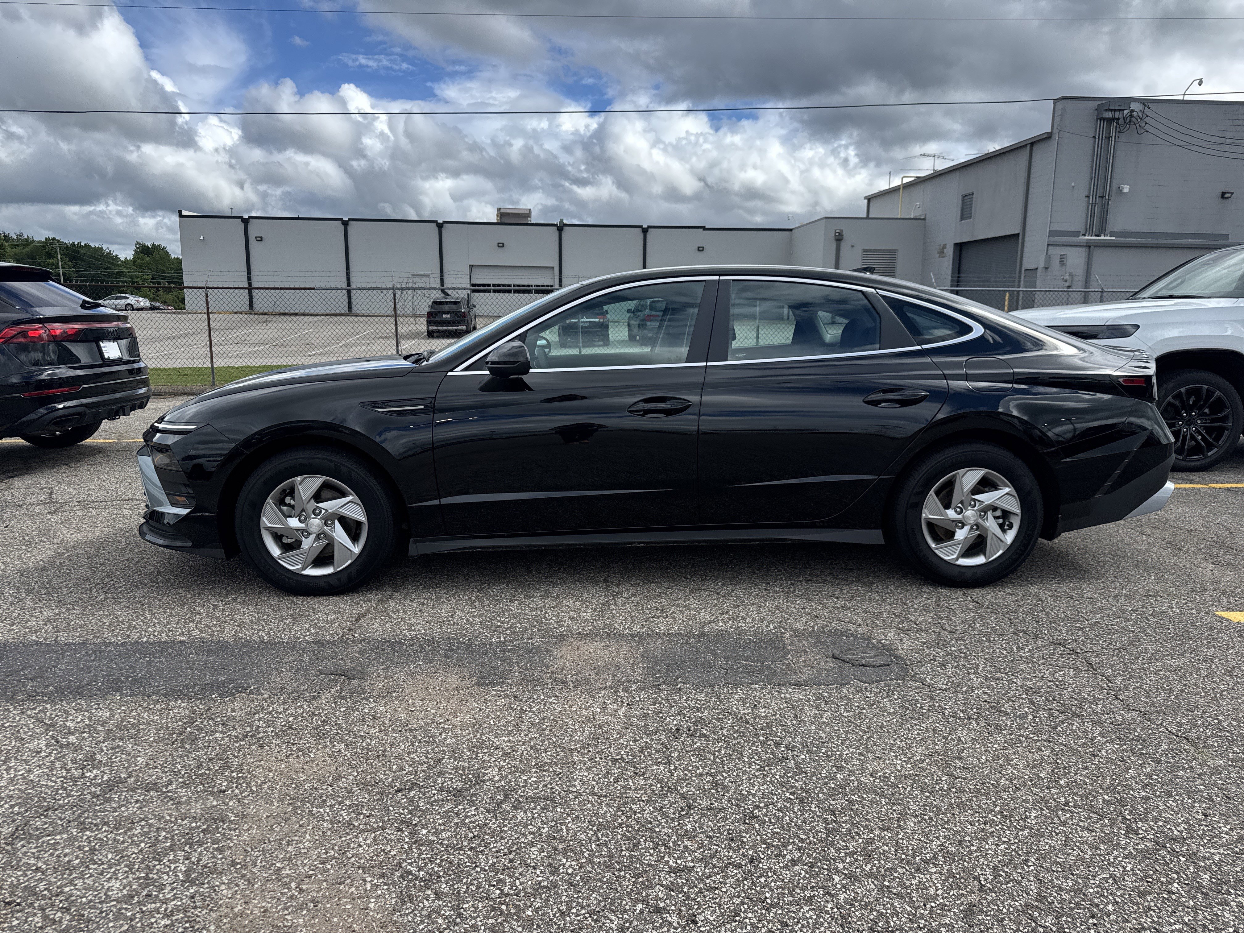 hyundai sonata 2026 KMHL24JA4TA529645 image hyundai sonata 2026 KMHL24JA4TA529645 image