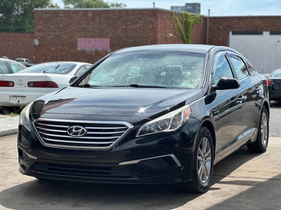 hyundai sonata 2017 5NPE24AF7HH520060 image hyundai sonata 2017 5NPE24AF7HH520060 image