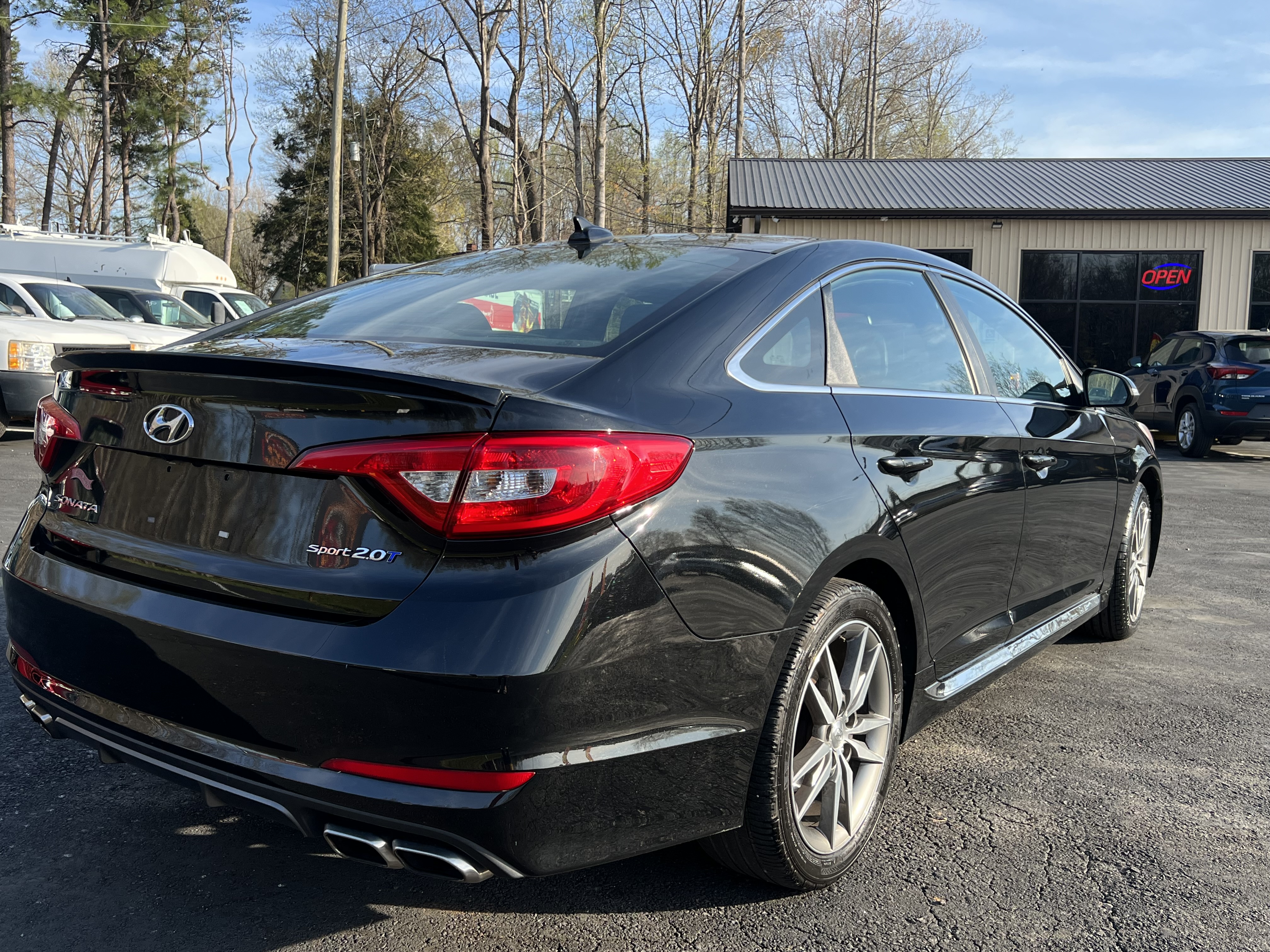 hyundai sonata 2017 5NPE34AB2HH539352 image hyundai sonata 2017 5NPE34AB2HH539352 image