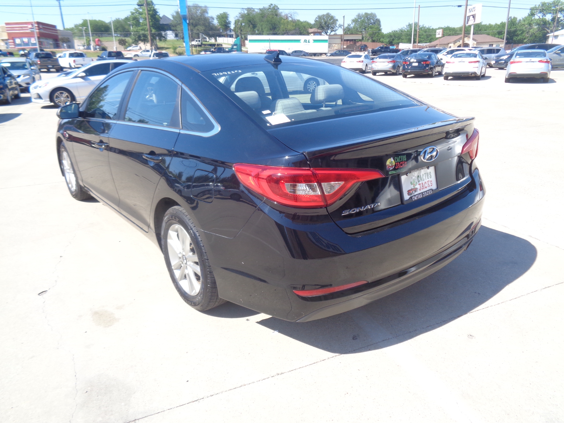 hyundai sonata 2017 5NPE24AF4HH524986 image hyundai sonata 2017 5NPE24AF4HH524986 image
