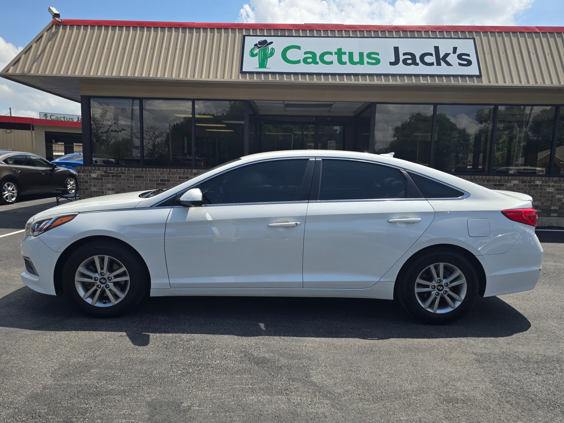 hyundai sonata 2017 5NPE24AF4HH492444 image hyundai sonata 2017 5NPE24AF4HH492444 image
