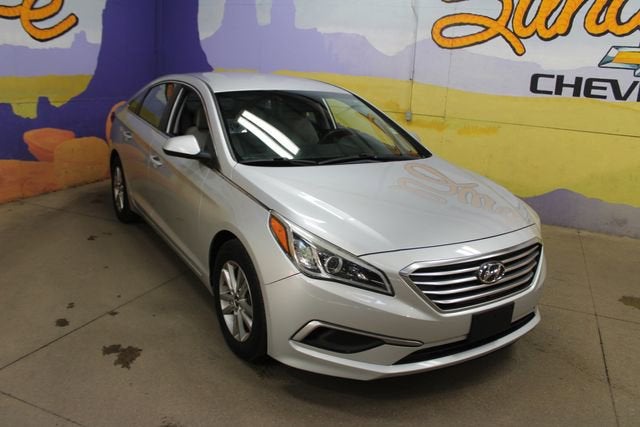 hyundai sonata 2017 5NPE24AF7HH487822 image hyundai sonata 2017 5NPE24AF7HH487822 image