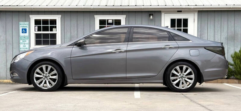 hyundai sonata 2012 5NPEC4AB1CH410575 image hyundai sonata 2012 5NPEC4AB1CH410575 image