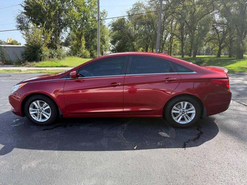 hyundai sonata 2013 5NPEB4AC4DH795725 image hyundai sonata 2013 5NPEB4AC4DH795725 image