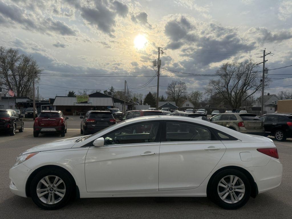 hyundai sonata 2013 5NPEB4AC2DH720456 image hyundai sonata 2013 5NPEB4AC2DH720456 image