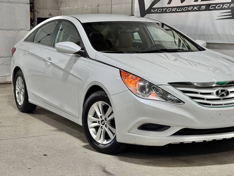 hyundai sonata 2013 5NPEB4AC4DH805024 image hyundai sonata 2013 5NPEB4AC4DH805024 image