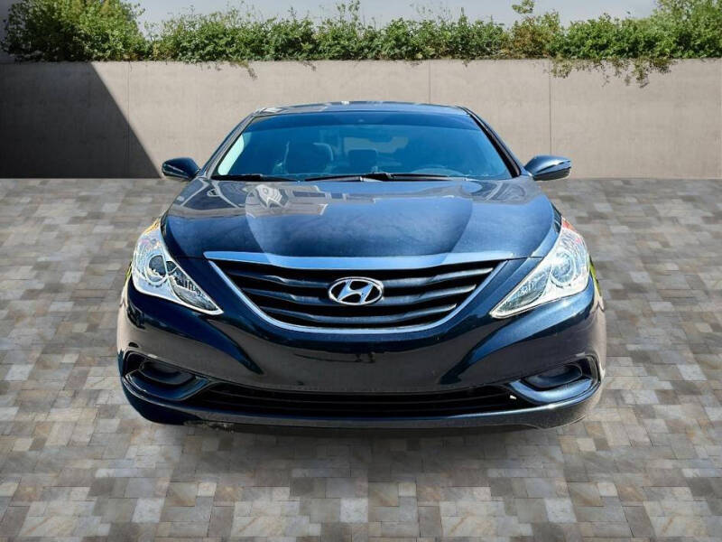 hyundai sonata 2013 5NPEB4AC8DH644418 image hyundai sonata 2013 5NPEB4AC8DH644418 image