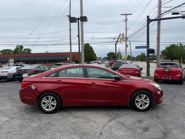 hyundai sonata 2013 5NPEB4AC7DH563927 image hyundai sonata 2013 5NPEB4AC7DH563927 image