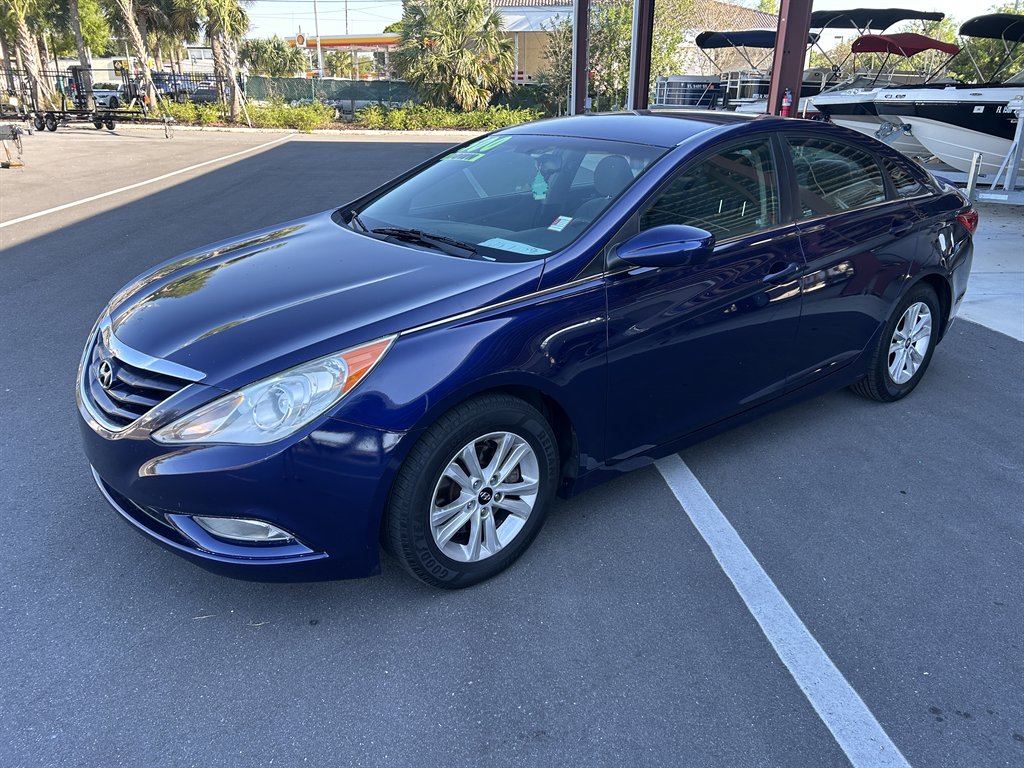 hyundai sonata 2013 5NPEB4AC4DH587716 image hyundai sonata 2013 5NPEB4AC4DH587716 image