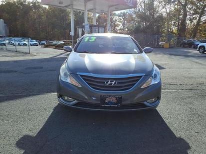 hyundai sonata 2013 5NPEB4AC0DH699588 image hyundai sonata 2013 5NPEB4AC0DH699588 image