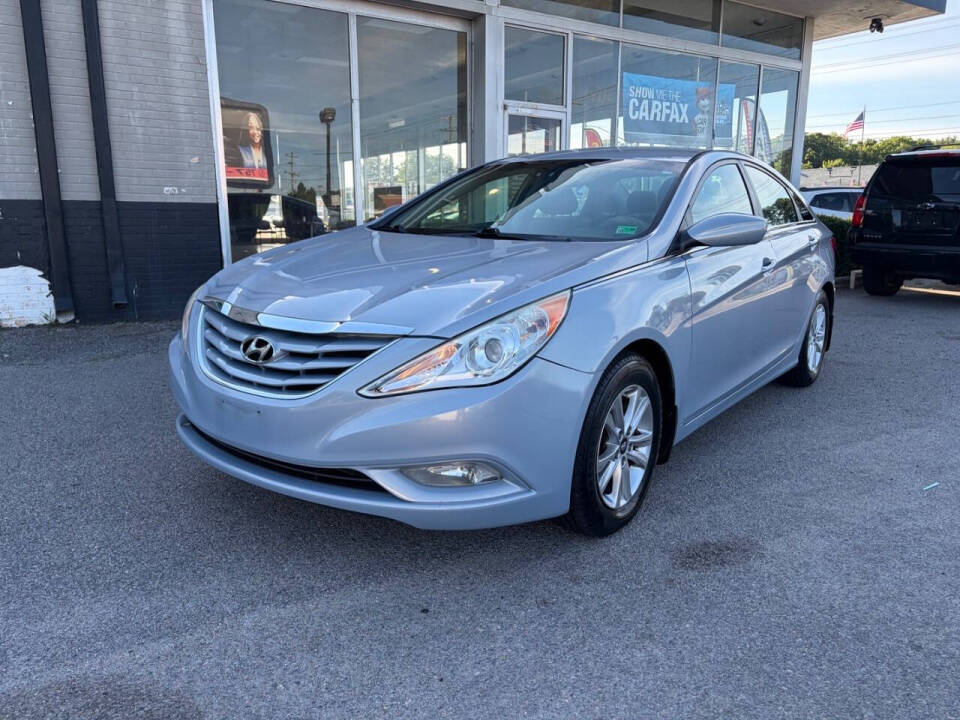 hyundai sonata 2013 5NPEB4AC9DH563475 image hyundai sonata 2013 5NPEB4AC9DH563475 image