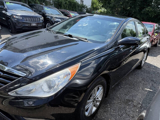 hyundai sonata 2013 5NPEB4AC2DH543956 image hyundai sonata 2013 5NPEB4AC2DH543956 image