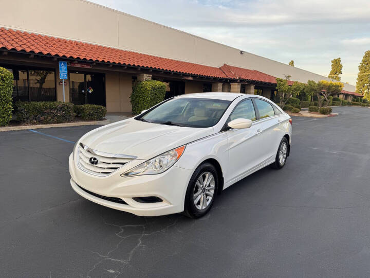 hyundai sonata 2013 5NPEB4AC8DH689861 image hyundai sonata 2013 5NPEB4AC8DH689861 image