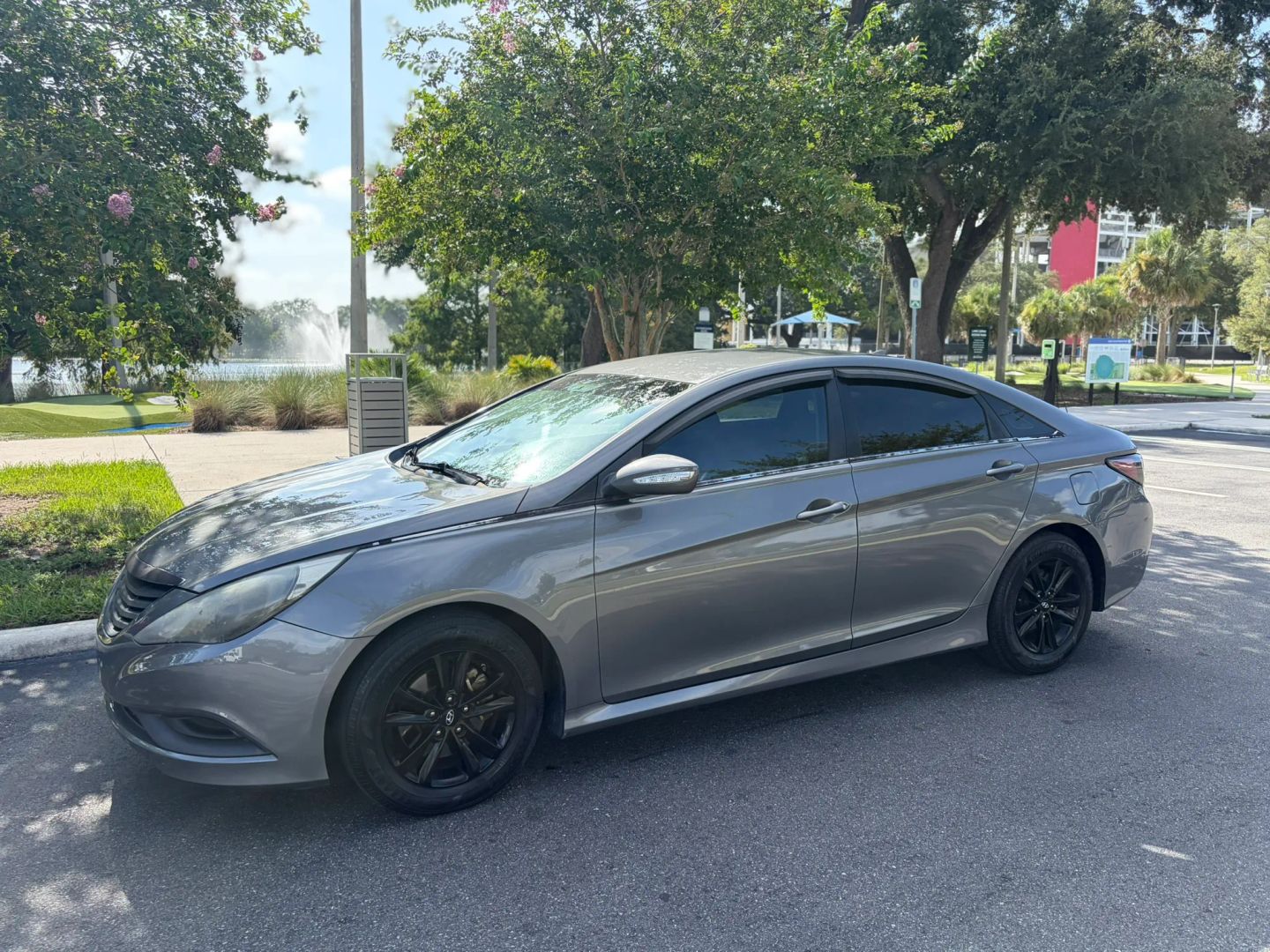 hyundai sonata 2014 5NPEB4AC7EH821705 image hyundai sonata 2014 5NPEB4AC7EH821705 image