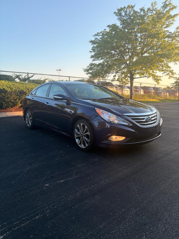 hyundai sonata 2014 5NPEC4AC5EH920388 image hyundai sonata 2014 5NPEC4AC5EH920388 image