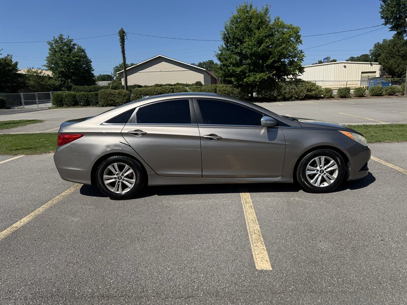 hyundai sonata 2014 5NPEB4AC2EH835561 image