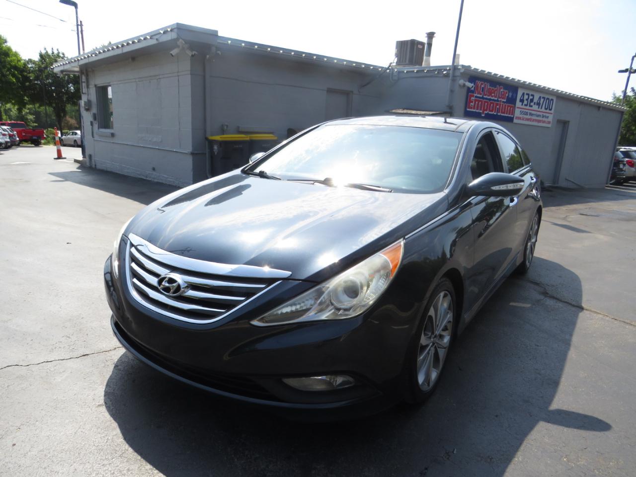 hyundai sonata 2014 5NPEC4AB8EH886664 image hyundai sonata 2014 5NPEC4AB8EH886664 image